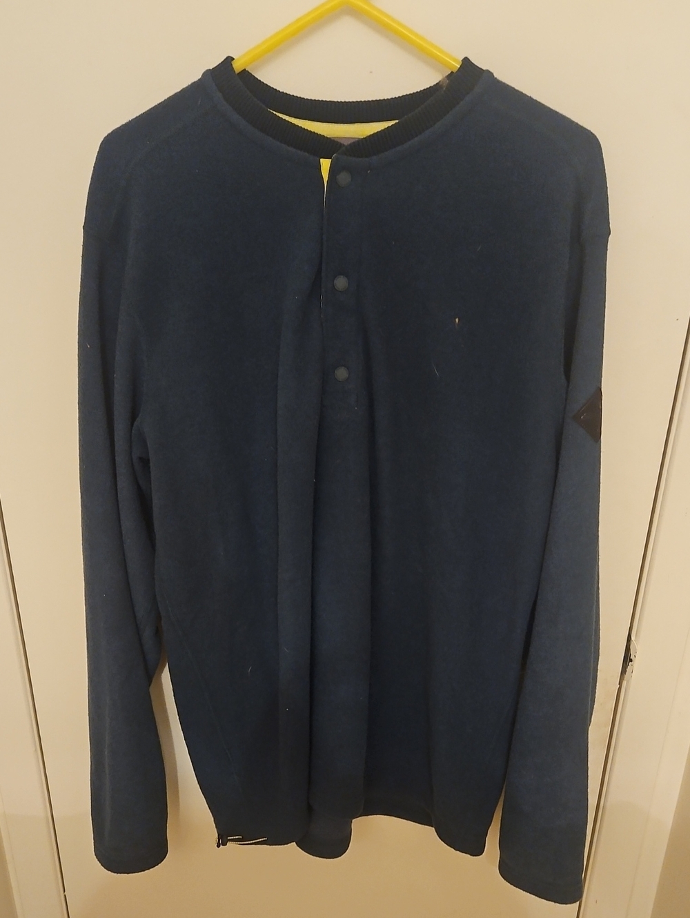 Eddie Bauer Navy Long-Sleeve Snap Henley